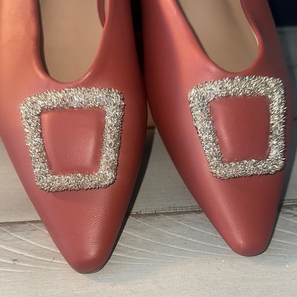 Journee Collection Pink‎ Flats with Decorative Buckle - Picture 2 of 5